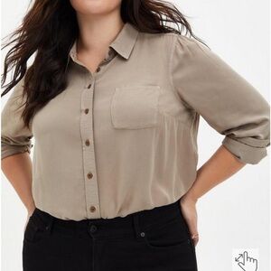 Torrid button down